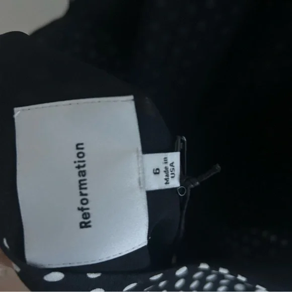 SOLD—NWT Reformation Avielle Dress in Polka Dot - Picture 7 of 8